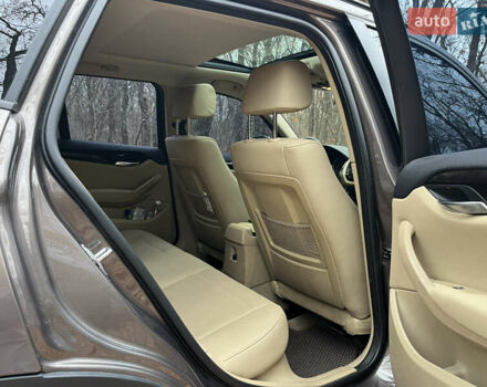 Коричневый БМВ Х1, объемом двигателя 2 л и пробегом 124 тыс. км за 13300 $, фото 12 на Automoto.ua