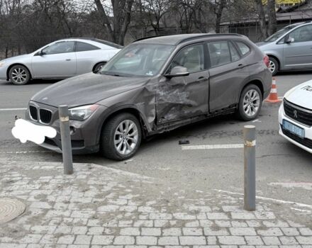 Коричневый БМВ Х1, объемом двигателя 2 л и пробегом 196 тыс. км за 7200 $, фото 1 на Automoto.ua