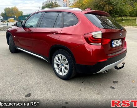 Красный БМВ Х1, объемом двигателя 2 л и пробегом 400 тыс. км за 12000 $, фото 3 на Automoto.ua