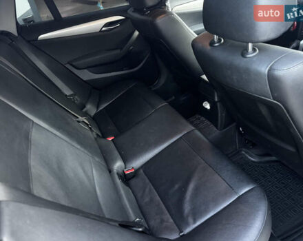 Красный БМВ Х1, объемом двигателя 2 л и пробегом 204 тыс. км за 12500 $, фото 27 на Automoto.ua