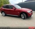 Красный БМВ Х1, объемом двигателя 2 л и пробегом 400 тыс. км за 12000 $, фото 2 на Automoto.ua