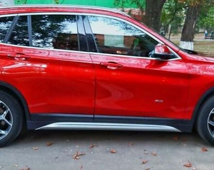 Красный БМВ Х1, объемом двигателя 2 л и пробегом 46 тыс. км за 23000 $, фото 2 на Automoto.ua