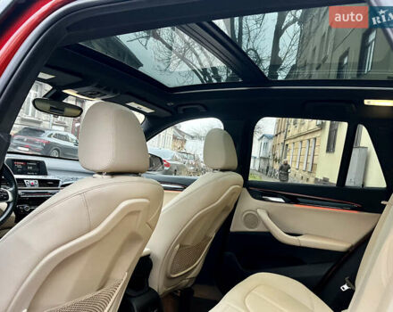 Красный БМВ Х1, объемом двигателя 2 л и пробегом 84 тыс. км за 17800 $, фото 12 на Automoto.ua