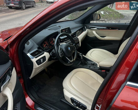 Красный БМВ Х1, объемом двигателя 2 л и пробегом 84 тыс. км за 17800 $, фото 10 на Automoto.ua