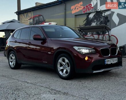 Красный БМВ Х1, объемом двигателя 2 л и пробегом 204 тыс. км за 12500 $, фото 1 на Automoto.ua