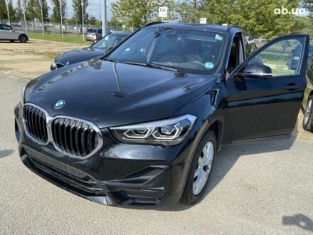 БМВ Х1 2020 у Києві на Automoto.ua БМВ Х1, об'ємом двигуна 2 л та пробігом 13 тис. км за 64013 $, фото 1 на Automoto.ua