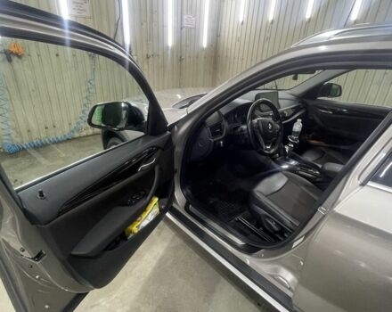 Серый БМВ Х1, объемом двигателя 2 л и пробегом 170 тыс. км за 14000 $, фото 9 на Automoto.ua