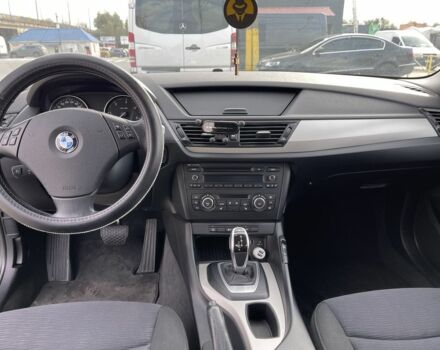 БМВ Х1 2014 в Черновцах на Automoto.ua Серый БМВ Х1, объемом двигателя 2 л и пробегом 265 тыс. км за 12900 $, фото 7 на Automoto.ua