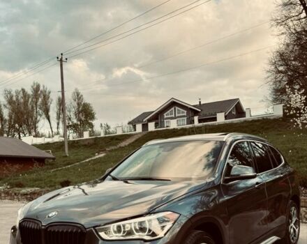 Серый БМВ Х1, объемом двигателя 2 л и пробегом 220 тыс. км за 16000 $, фото 5 на Automoto.ua