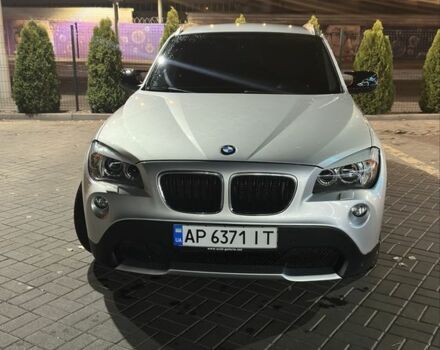 Сірий БМВ Х1, об'ємом двигуна 2 л та пробігом 300 тис. км за 12500 $, фото 1 на Automoto.ua