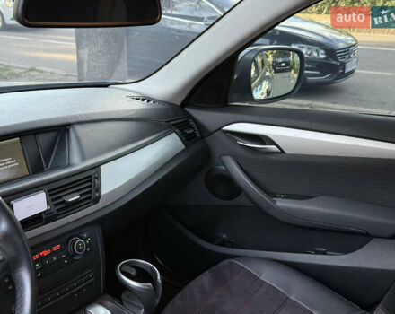 Сірий БМВ Х1, об'ємом двигуна 2 л та пробігом 244 тис. км за 12999 $, фото 19 на Automoto.ua