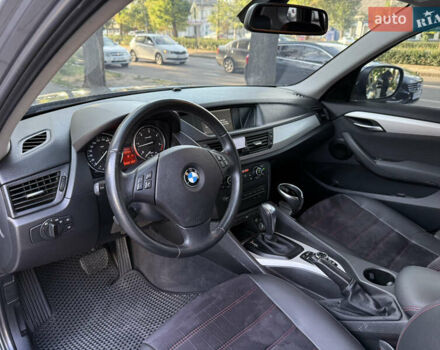 Сірий БМВ Х1, об'ємом двигуна 2 л та пробігом 244 тис. км за 12999 $, фото 17 на Automoto.ua