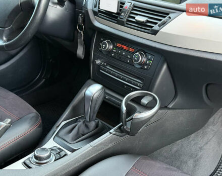 Сірий БМВ Х1, об'ємом двигуна 2 л та пробігом 244 тис. км за 12999 $, фото 36 на Automoto.ua