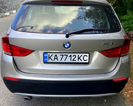 Сірий БМВ Х1, об'ємом двигуна 2 л та пробігом 350 тис. км за 12500 $, фото 4 на Automoto.ua