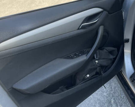 Сірий БМВ Х1, об'ємом двигуна 2 л та пробігом 227 тис. км за 12000 $, фото 7 на Automoto.ua