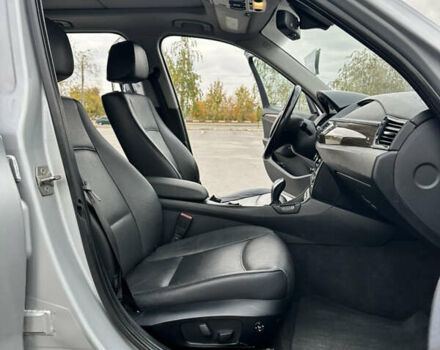 Серый БМВ Х1, объемом двигателя 2 л и пробегом 195 тыс. км за 9999 $, фото 2 на Automoto.ua