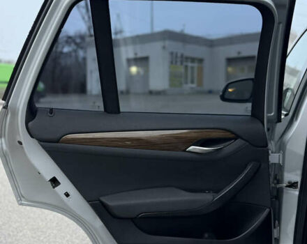 Серый БМВ Х1, объемом двигателя 2 л и пробегом 200 тыс. км за 9800 $, фото 17 на Automoto.ua