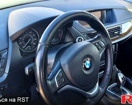 Серый БМВ Х1, объемом двигателя 2 л и пробегом 200 тыс. км за 9800 $, фото 5 на Automoto.ua