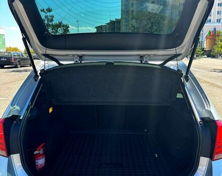 Серый БМВ Х1, объемом двигателя 2 л и пробегом 190 тыс. км за 11900 $, фото 6 на Automoto.ua