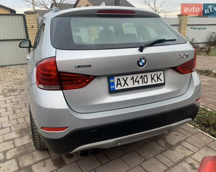 Серый БМВ Х1, объемом двигателя 3 л и пробегом 148 тыс. км за 11500 $, фото 4 на Automoto.ua