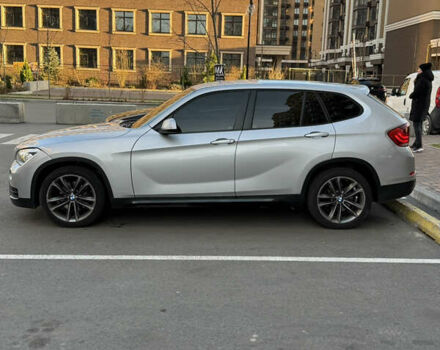 Серый БМВ Х1, объемом двигателя 2 л и пробегом 210 тыс. км за 11000 $, фото 5 на Automoto.ua