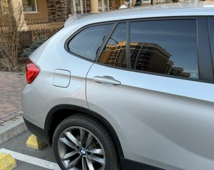 Сірий БМВ Х1, об'ємом двигуна 2 л та пробігом 210 тис. км за 12000 $, фото 4 на Automoto.ua