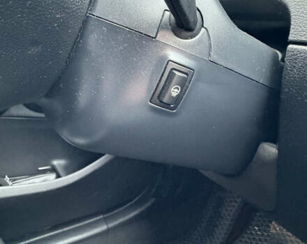 Серый БМВ Х1, объемом двигателя 2 л и пробегом 179 тыс. км за 14000 $, фото 18 на Automoto.ua