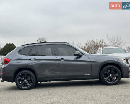 Серый БМВ Х1, объемом двигателя 2.98 л и пробегом 249 тыс. км за 12400 $, фото 5 на Automoto.ua