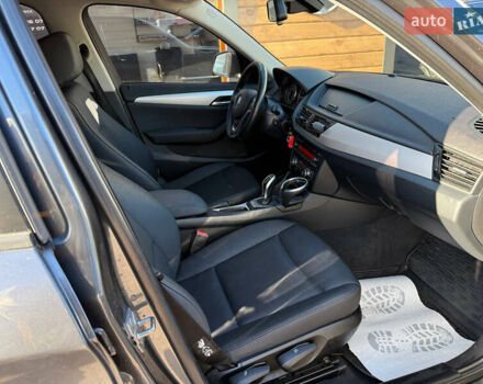 Серый БМВ Х1, объемом двигателя 2 л и пробегом 249 тыс. км за 11900 $, фото 9 на Automoto.ua