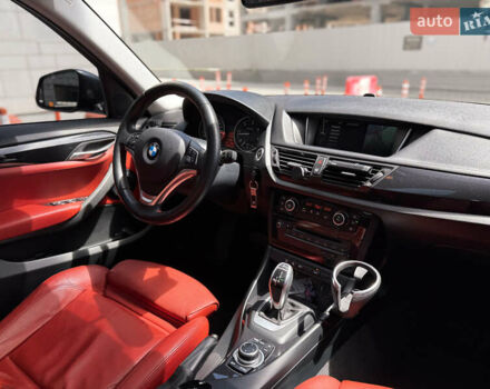 Сірий БМВ Х1, об'ємом двигуна 2 л та пробігом 119 тис. км за 16000 $, фото 15 на Automoto.ua