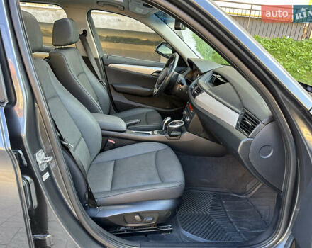 Серый БМВ Х1, объемом двигателя 2 л и пробегом 158 тыс. км за 12950 $, фото 24 на Automoto.ua