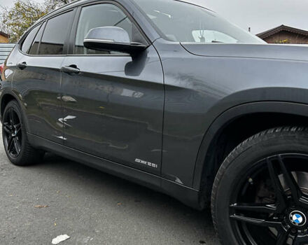 Серый БМВ Х1, объемом двигателя 2 л и пробегом 154 тыс. км за 13000 $, фото 3 на Automoto.ua