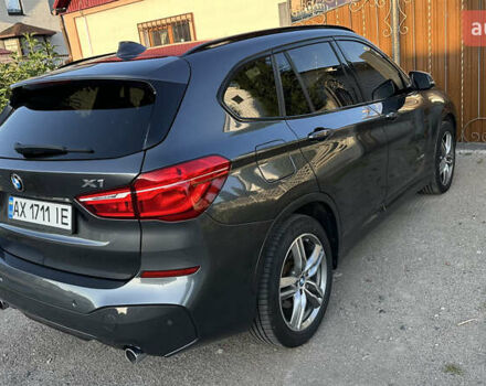 Серый БМВ Х1, объемом двигателя 2 л и пробегом 160 тыс. км за 22000 $, фото 3 на Automoto.ua