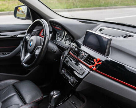 Сірий БМВ Х1, об'ємом двигуна 2 л та пробігом 210 тис. км за 26000 $, фото 33 на Automoto.ua