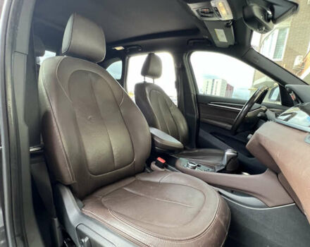 Сірий БМВ Х1, об'ємом двигуна 2 л та пробігом 164 тис. км за 16500 $, фото 27 на Automoto.ua