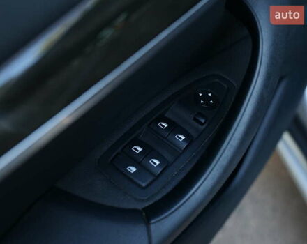 Сірий БМВ Х1, об'ємом двигуна 2 л та пробігом 111 тис. км за 17000 $, фото 43 на Automoto.ua