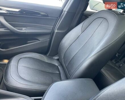 Сірий БМВ Х1, об'ємом двигуна 2 л та пробігом 155 тис. км за 16500 $, фото 13 на Automoto.ua