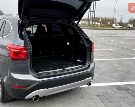 Сірий БМВ Х1, об'ємом двигуна 2 л та пробігом 160 тис. км за 16499 $, фото 1 на Automoto.ua