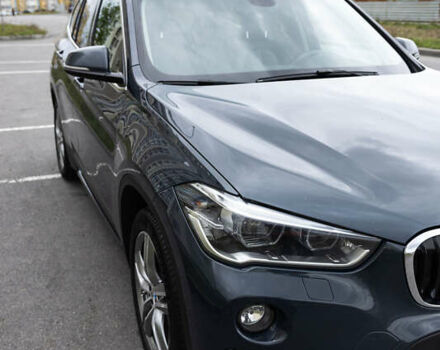 Сірий БМВ Х1, об'ємом двигуна 2 л та пробігом 210 тис. км за 26000 $, фото 7 на Automoto.ua