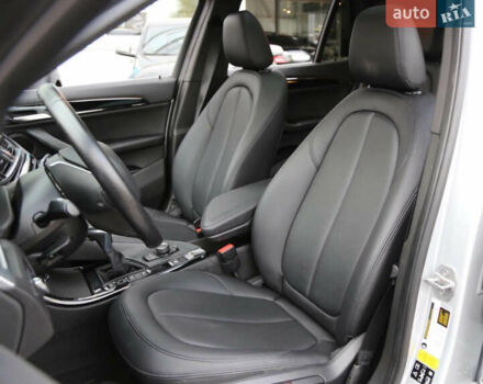 Сірий БМВ Х1, об'ємом двигуна 2 л та пробігом 90 тис. км за 19300 $, фото 14 на Automoto.ua