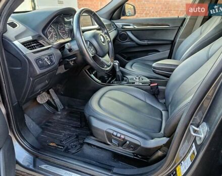 Серый БМВ Х1, объемом двигателя 2 л и пробегом 211 тыс. км за 16500 $, фото 1 на Automoto.ua