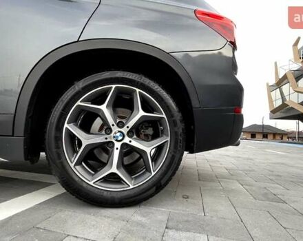 Сірий БМВ Х1, об'ємом двигуна 2 л та пробігом 160 тис. км за 16499 $, фото 3 на Automoto.ua