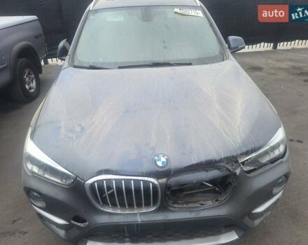 Сірий БМВ Х1, об'ємом двигуна 2 л та пробігом 251 тис. км за 9500 $, фото 5 на Automoto.ua