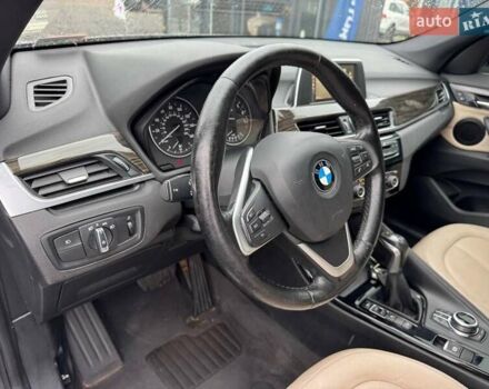 Сірий БМВ Х1, об'ємом двигуна 2 л та пробігом 183 тис. км за 12600 $, фото 37 на Automoto.ua