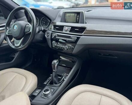 Сірий БМВ Х1, об'ємом двигуна 2 л та пробігом 183 тис. км за 12600 $, фото 16 на Automoto.ua