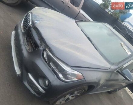 Сірий БМВ Х1, об'ємом двигуна 2 л та пробігом 251 тис. км за 9500 $, фото 16 на Automoto.ua