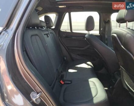 Серый БМВ Х1, объемом двигателя 2 л и пробегом 100 тыс. км за 3000 $, фото 9 на Automoto.ua