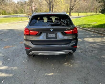 Серый БМВ Х1, объемом двигателя 2 л и пробегом 51 тыс. км за 10000 $, фото 5 на Automoto.ua