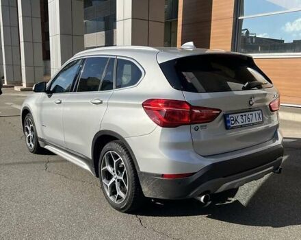 Серый БМВ Х1, объемом двигателя 2 л и пробегом 78 тыс. км за 21000 $, фото 3 на Automoto.ua