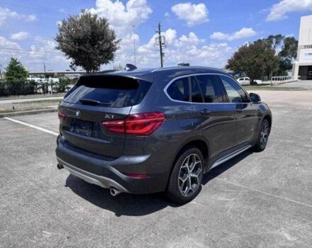 Серый БМВ Х1, объемом двигателя 2 л и пробегом 42 тыс. км за 4000 $, фото 4 на Automoto.ua